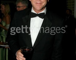 2007-01-15-golden-globe-after-party-8